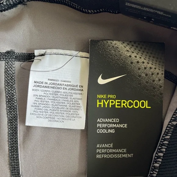 🌺NWT Nike Hypercool tight fit Tights; Gray and Black.. Medium - Picture 5 of 10